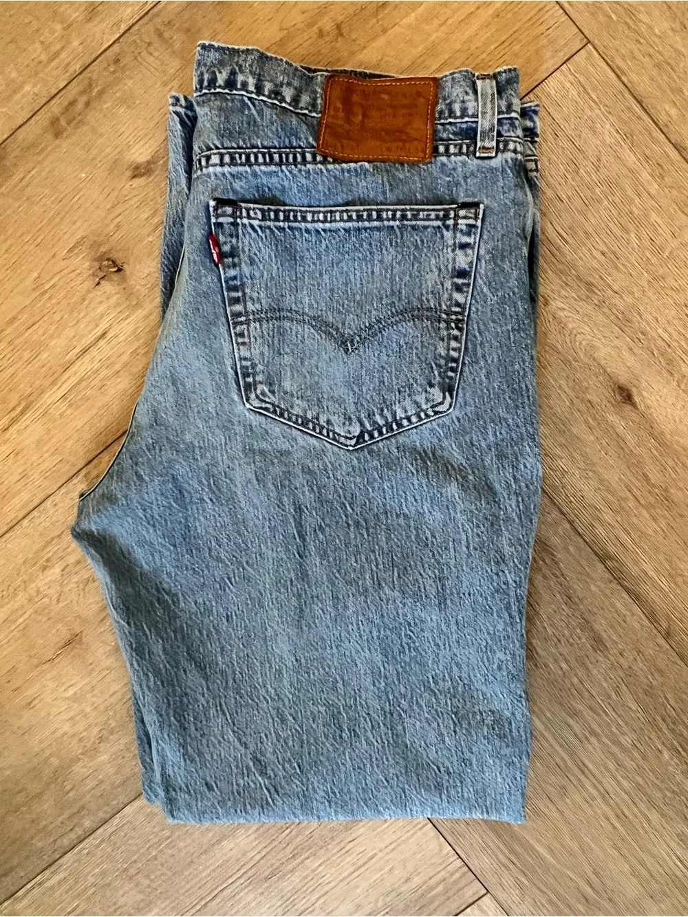 Levi's Straight Light Wash Blue Jeans